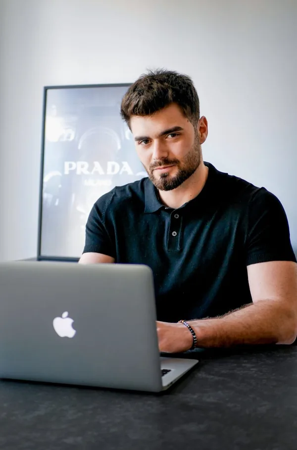 Dylan Carvalho, fondateur de CAPIBNB